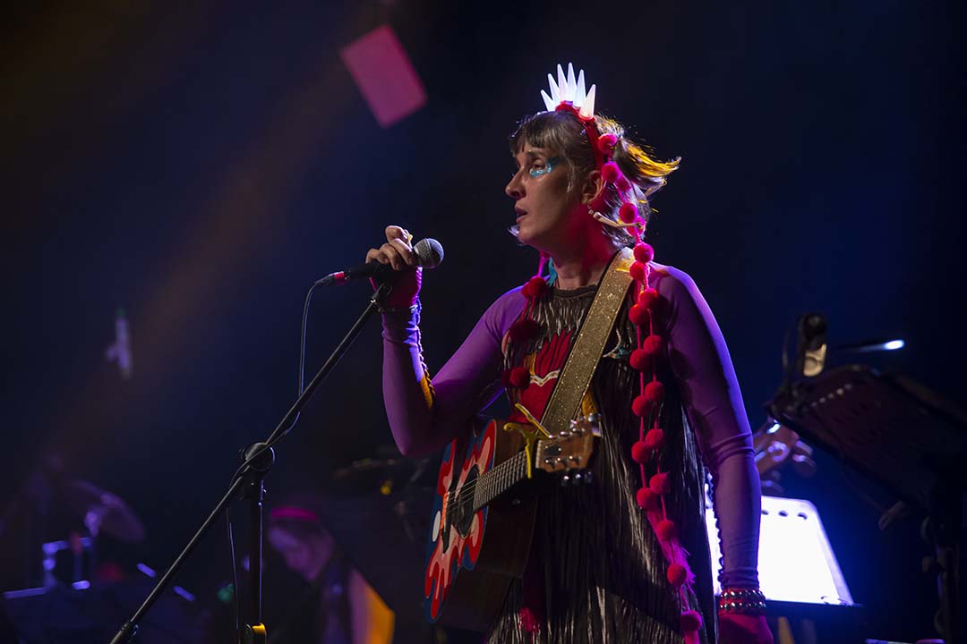Andrea Echeverri presentó su concierto “Ruiseñora” en el Hay Festival 2023. Foto: Demian Chávez